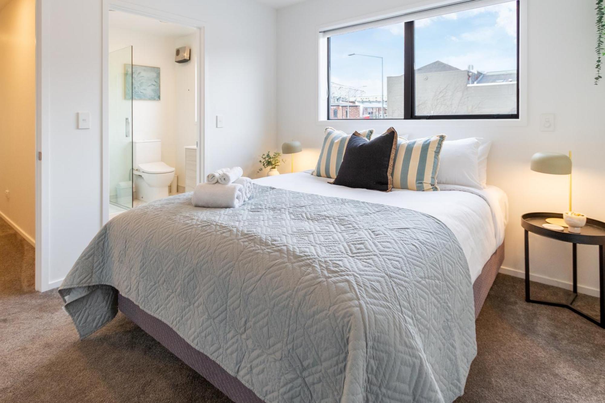 כרייסטצ'רץ' Stylish Central City Townhouse Next To Little High מראה חיצוני תמונה